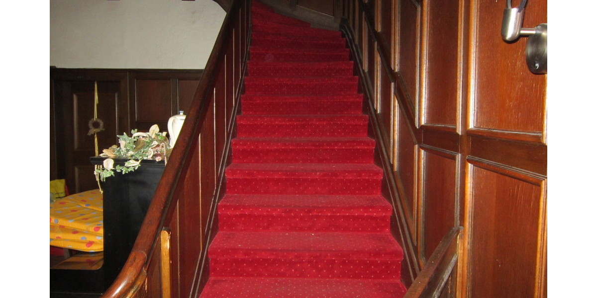 Ehemaliger Gasthof: Originaltreppe 